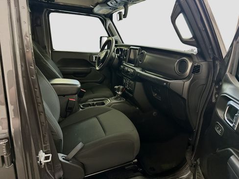 Used 2023 Jeep Wrangler Unlimited w/ 8.4" Radio Group AWD/4WD image 32