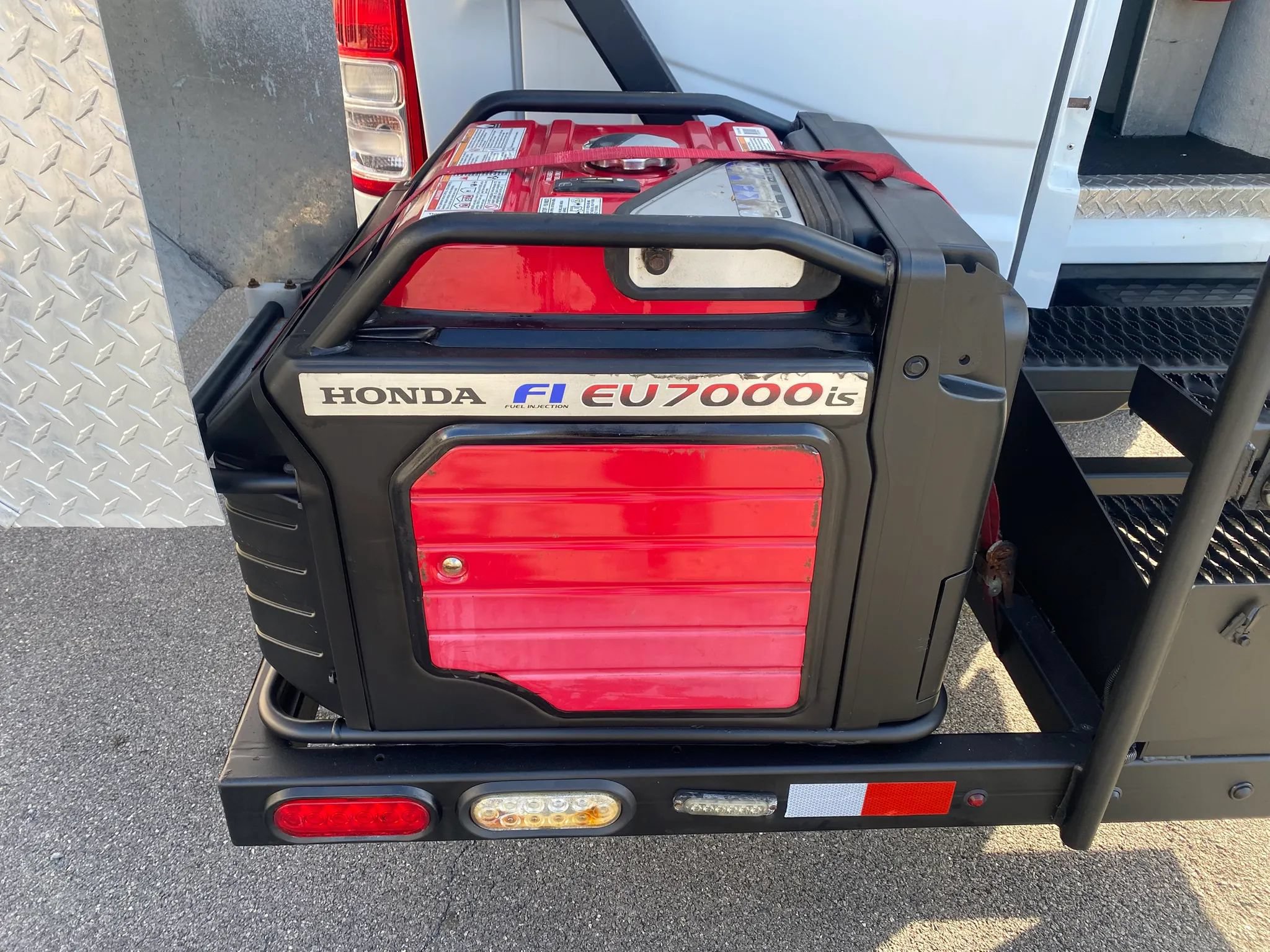 Used 2020 RAM 3500 Tradesman AWD/4WD image 33