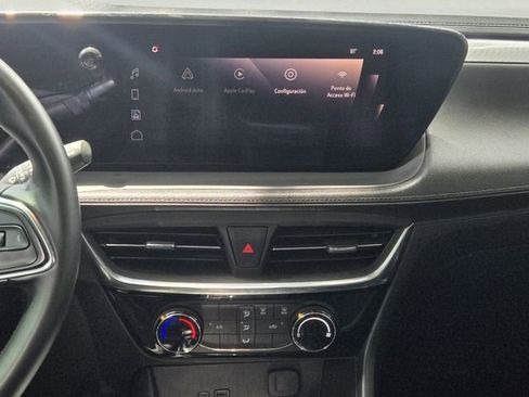 Used 2024 Buick Encore GX Sport Touring FWD image 18