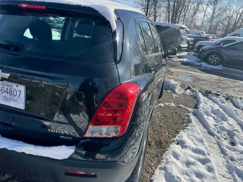 Used 2016 Chevrolet Trax LS image 3