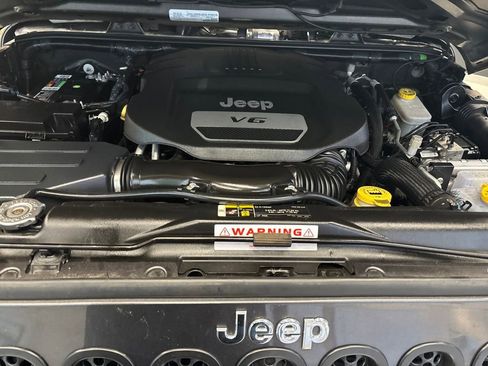Used 2017 Jeep Wrangler Sport w/ Connectivity Group image 26