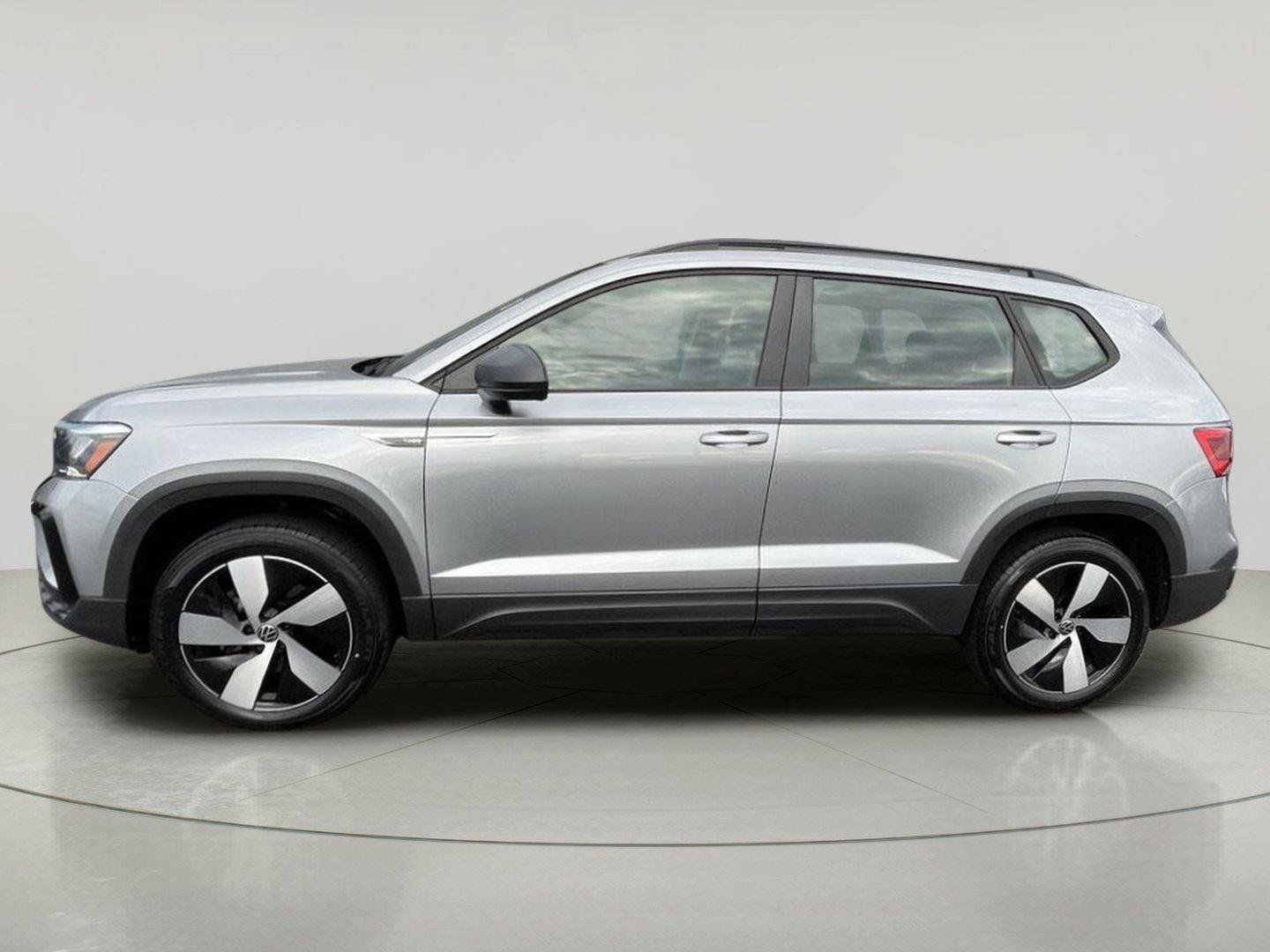 Used 2024 Volkswagen Taos S AWD/4WD image 4