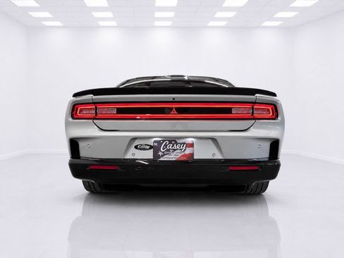 Used 2024 Dodge Charger Daytona Scat Pack w/ Plus Group AWD/4WD image 9