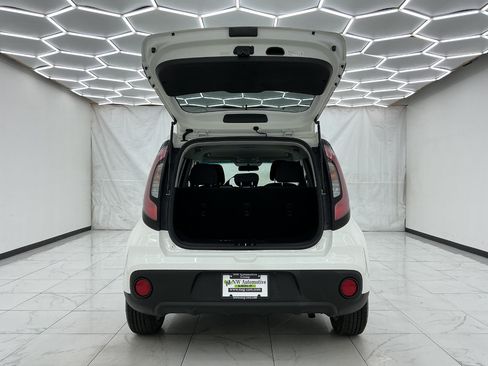 Used 2019 Kia Soul FWD image 41