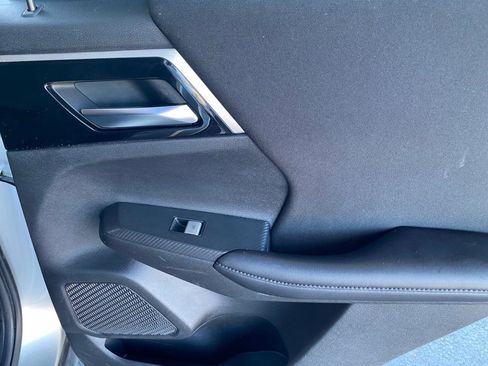 Used 2022 Mitsubishi Outlander ES image 34