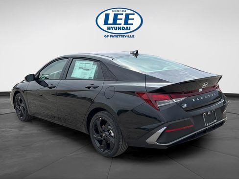 New 2026 Hyundai Elantra Sport FWD image 7