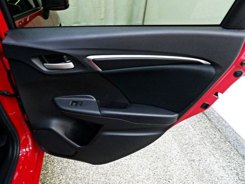 Used 2016 Honda Fit LX image 12