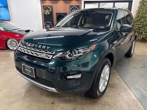 Used 2017 Land Rover Discovery Sport HSE image 2