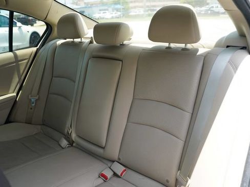 Used 2015 Honda Accord Touring image 12