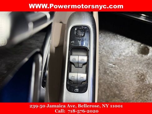 Used 2022 Mercedes-Benz C 300 4MATIC Sedan image 43