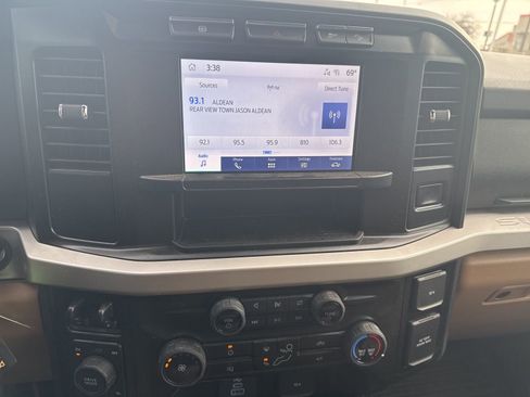 Used 2024 Ford F350 XLT w/ FX4 Off-Road Package image 12