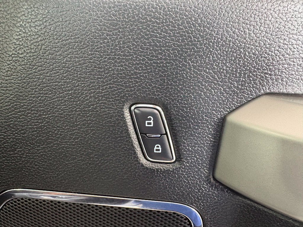 Used 2017 Ford F150 Lariat AWD/4WD image 43