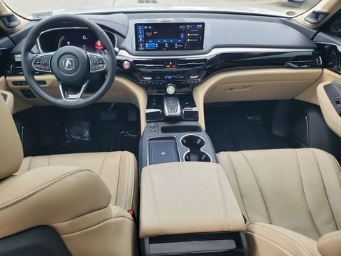 Certified 2025 Acura MDX w/ Technology Package FWD image 10