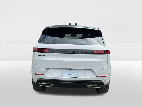 New 2027 Land Rover Range Rover Sport Dynamic SE AWD/4WD image 5