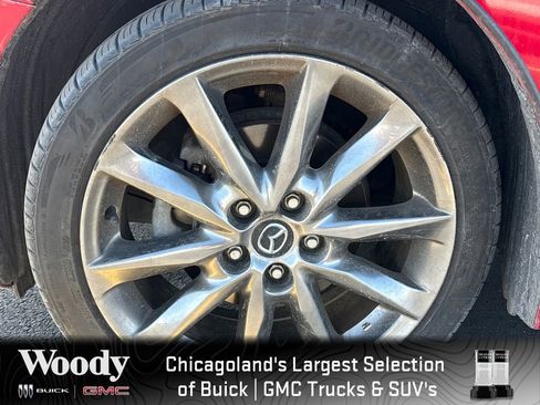 Used 2018 MAZDA MAZDA3 Grand Touring w/ Premium Equipment Package image 11