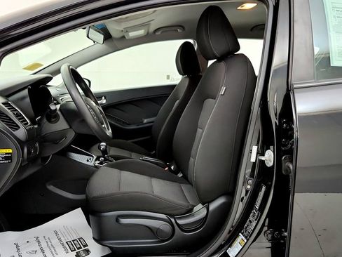 Used 2017 Kia Forte LX FWD image 24