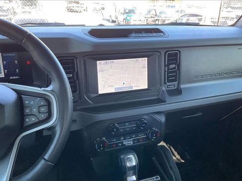 Certified 2022 Ford Bronco Big Bend image 5