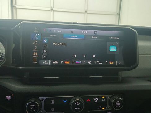 New 2026 Jeep Gladiator Sport AWD/4WD image 16