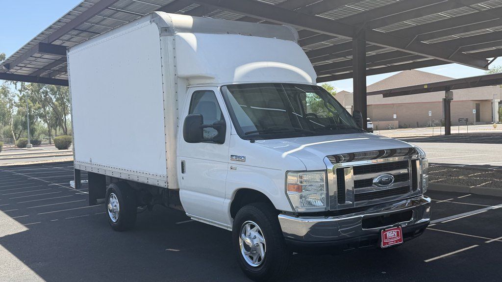 Used 2010 Ford E-350 and Econoline 350 Super Duty RWD image 8