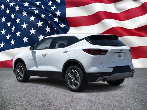Used 2025 Chevrolet Blazer LT AWD/4WD image 13