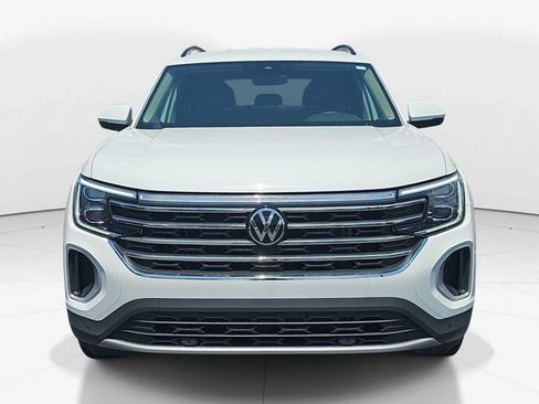Used 2024 Volkswagen Atlas SE FWD image 9
