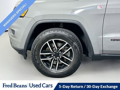Used 2021 Jeep Grand Cherokee Trailhawk image 33