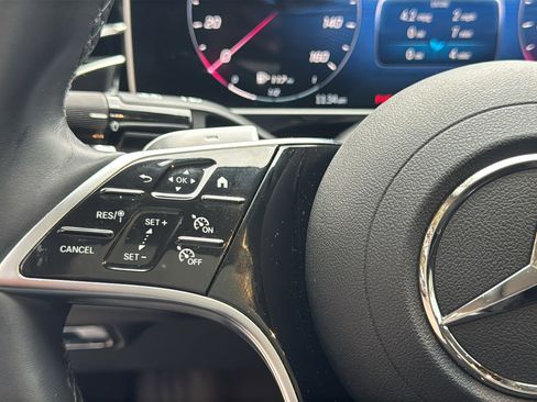 Used 2024 Mercedes-Benz E 350 4MATIC Sedan image 21