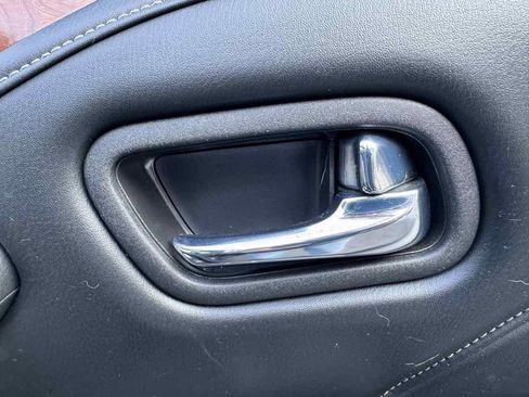 Used 2019 INFINITI QX80 Luxe image 33