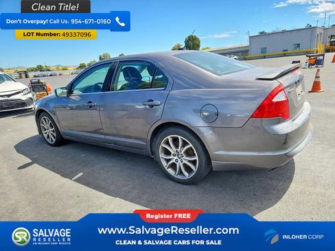 Used 2010 Ford Fusion SE image 3