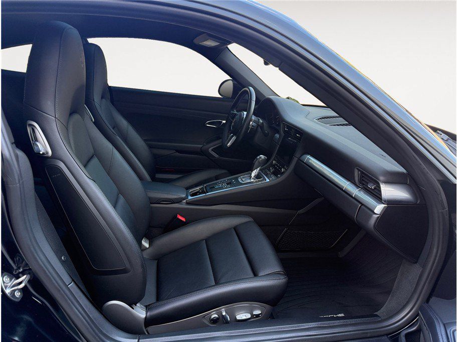 Used 2017 Porsche 911 Carrera RWD image 15