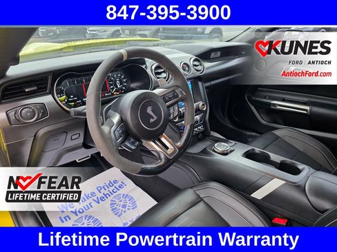 Used 2021 Ford Mustang Shelby GT500 w/ Technology Package RWD image 32