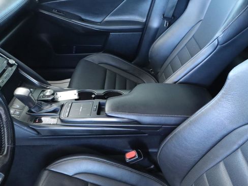 Used 2022 Lexus IS 350 F Sport image 17