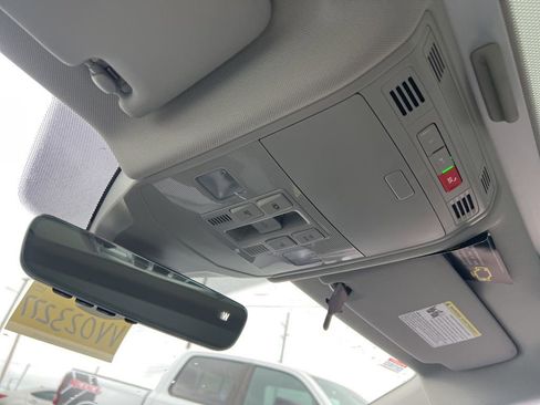 New 2026 Volkswagen Jetta SE image 22