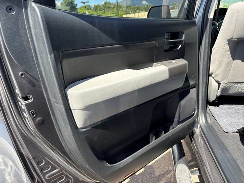 Used 2012 Toyota Tundra 2WD CrewMax w/ Tow Pkg image 19