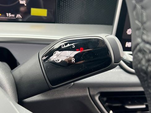 New 2026 Volkswagen Tiguan SE R-Line image 28