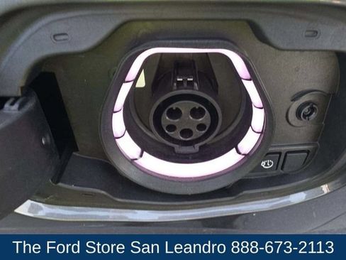 Used 2023 Lincoln Corsair Grand Touring w/ Equipment Group 302A AWD/4WD image 20