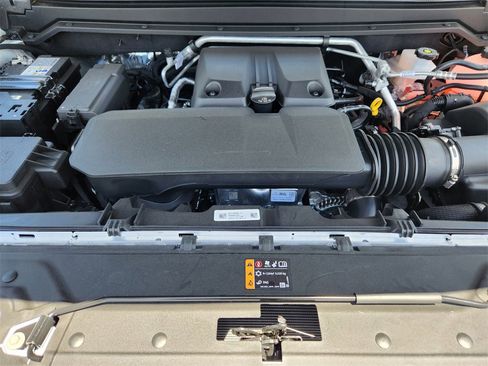 New 2025 GMC Canyon Elevation w/ Convenience Package image 21