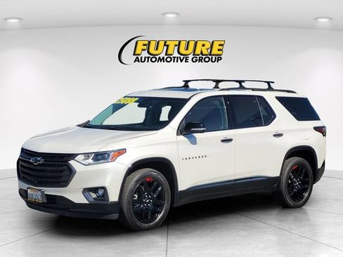 Used 2021 Chevrolet Traverse Premier w/ Redline Edition AWD/4WD image 5