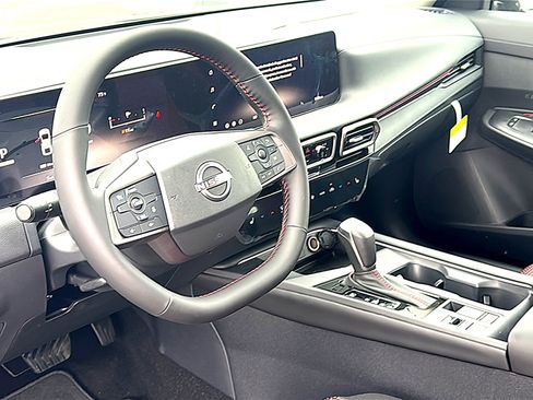 New 2026 Nissan Sentra SR w/ SR All Weather Package FWD image 9