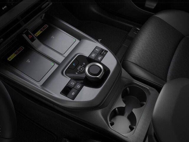 New 2027 Subaru Solterra AWD/4WD image 20