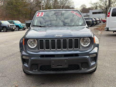 Certified 2023 Jeep Renegade Latitude image 8