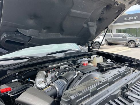 Used 2025 Chevrolet Silverado 2500 High Country w/ High Country Premium Package AWD/4WD image 32