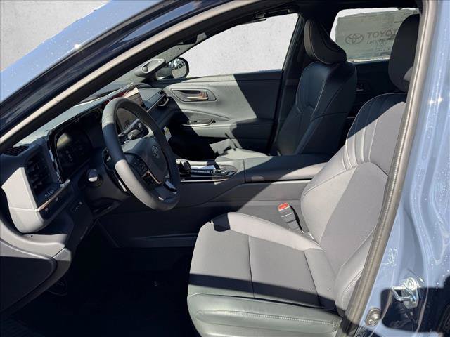 New 2027 Toyota Crown AWD/4WD image 11