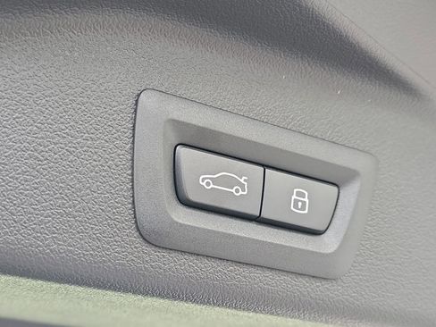 New 2026 BMW X5 xDrive40i w/ Climate Comfort Package image 7