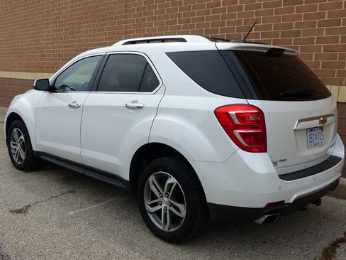 Used 2016 Chevrolet Equinox LTZ w/ Enhanced Convenience Package AWD/4WD image 8