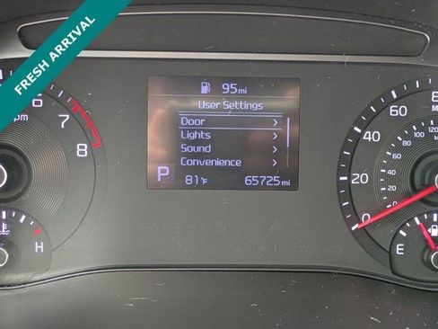 Used 2021 Kia Soul LX FWD image 25