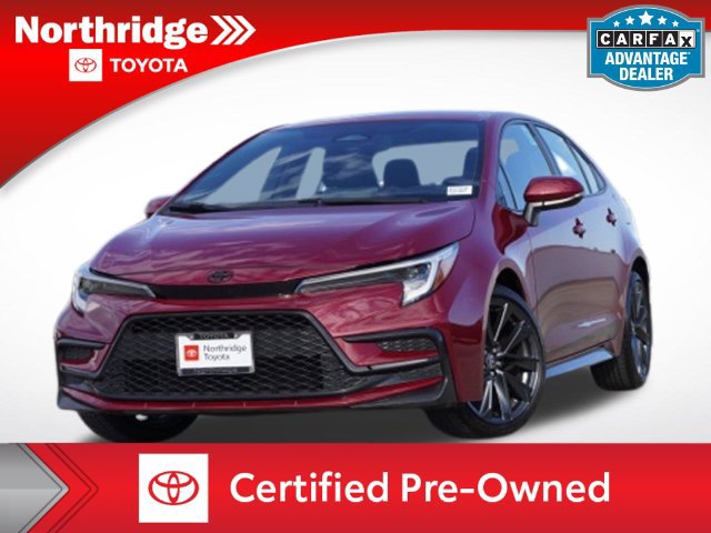 Certified 2025 Toyota Corolla SE FWD image 1