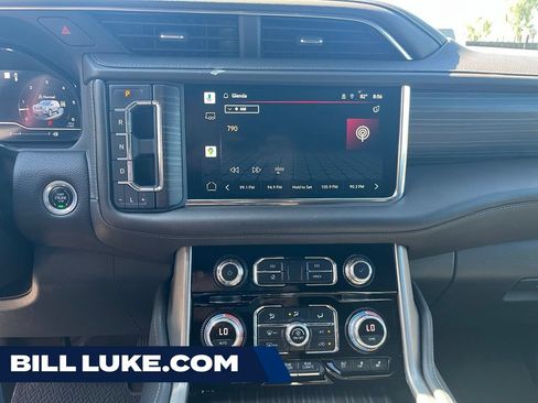 Used 2022 GMC Yukon Denali AWD/4WD image 13