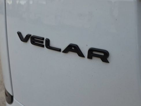 Used 2022 Land Rover Range Rover Velar R-Dynamic S AWD/4WD image 10