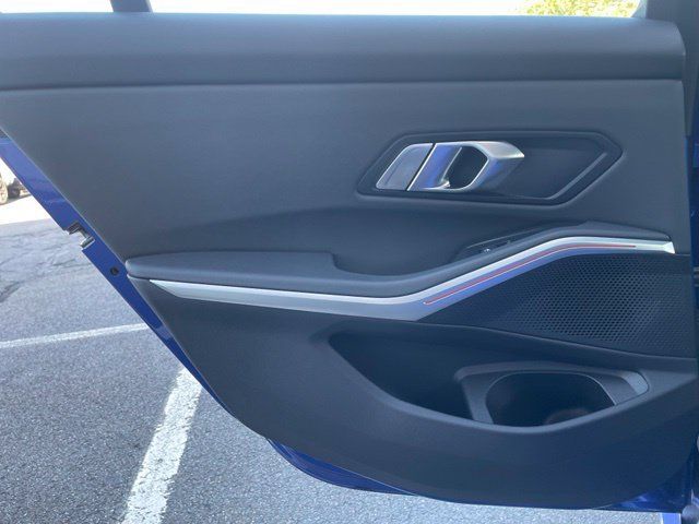 Used 2020 BMW 330i xDrive Sedan w/ M Sport Package AWD/4WD image 26